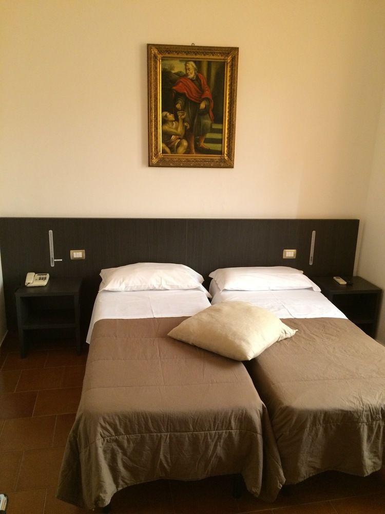 Hotel Astoria Cremona Exteriör bild